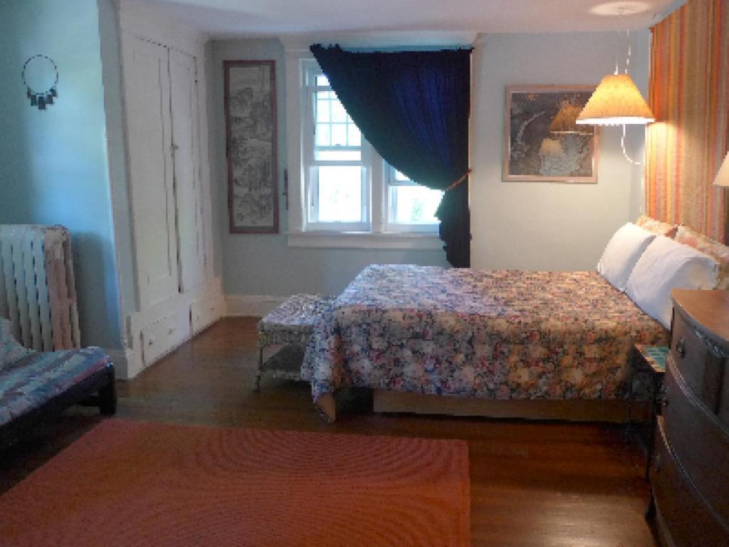 Morning Glory B&B Woodstock Exterior photo