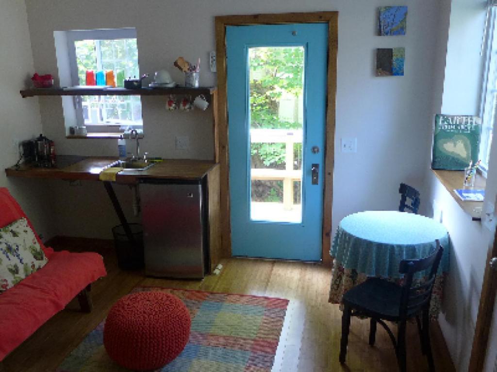 Morning Glory B&B Woodstock Room photo